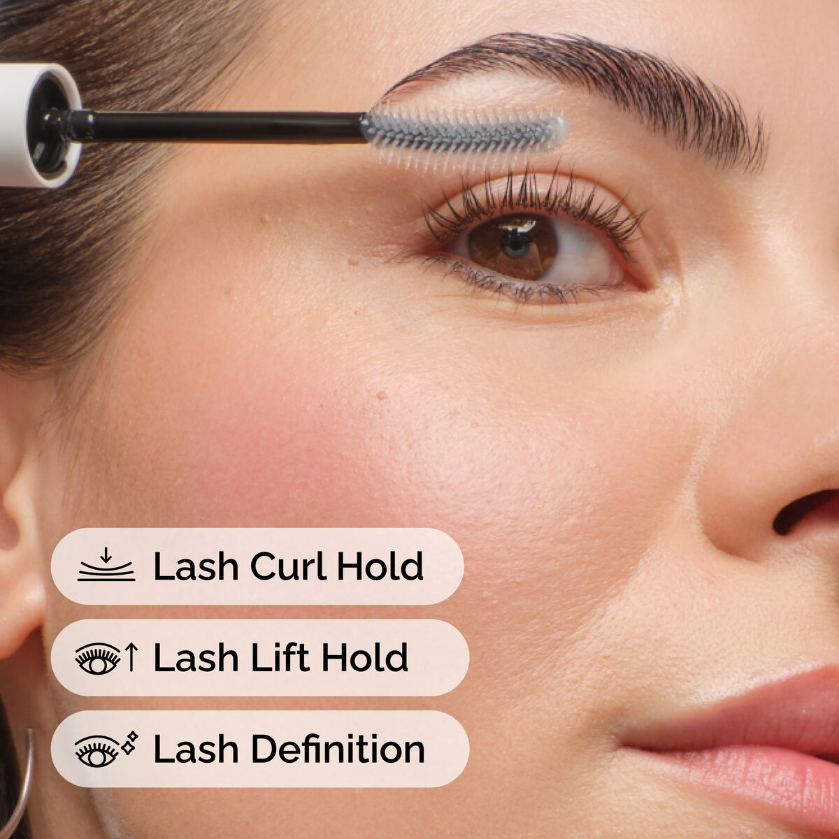 lash-curl-finisher-m9 ord-lash-curl-finisher-model-application-with-benefits.jpg
