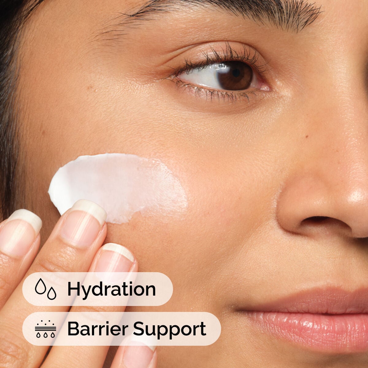 natural-moisturizing-factors-ha-j5 ord-natural-moisturizing-factors-ha-model-application-with-benefits.jpg